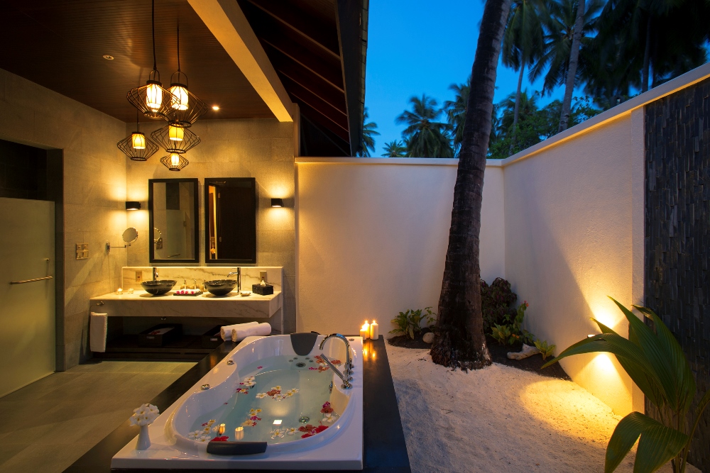 content/hotel/Atmosphere Kanifushi/Villas/Sunset Beach Villa/AtmosphereKanifushi-Villas-Beach-01.jpg